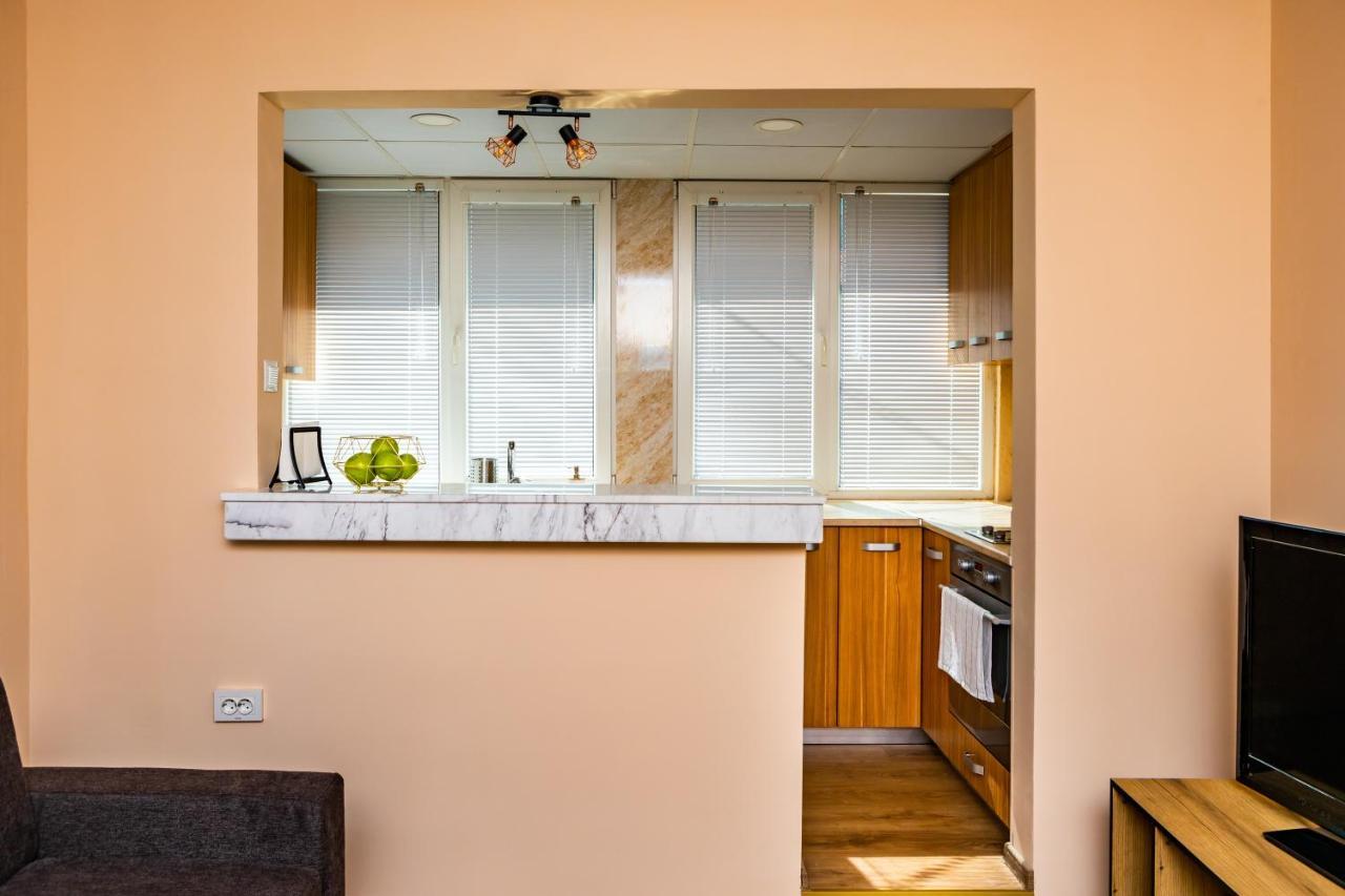 Forest Oasis Guest House Free Parking 사파레바바냐 외부 사진