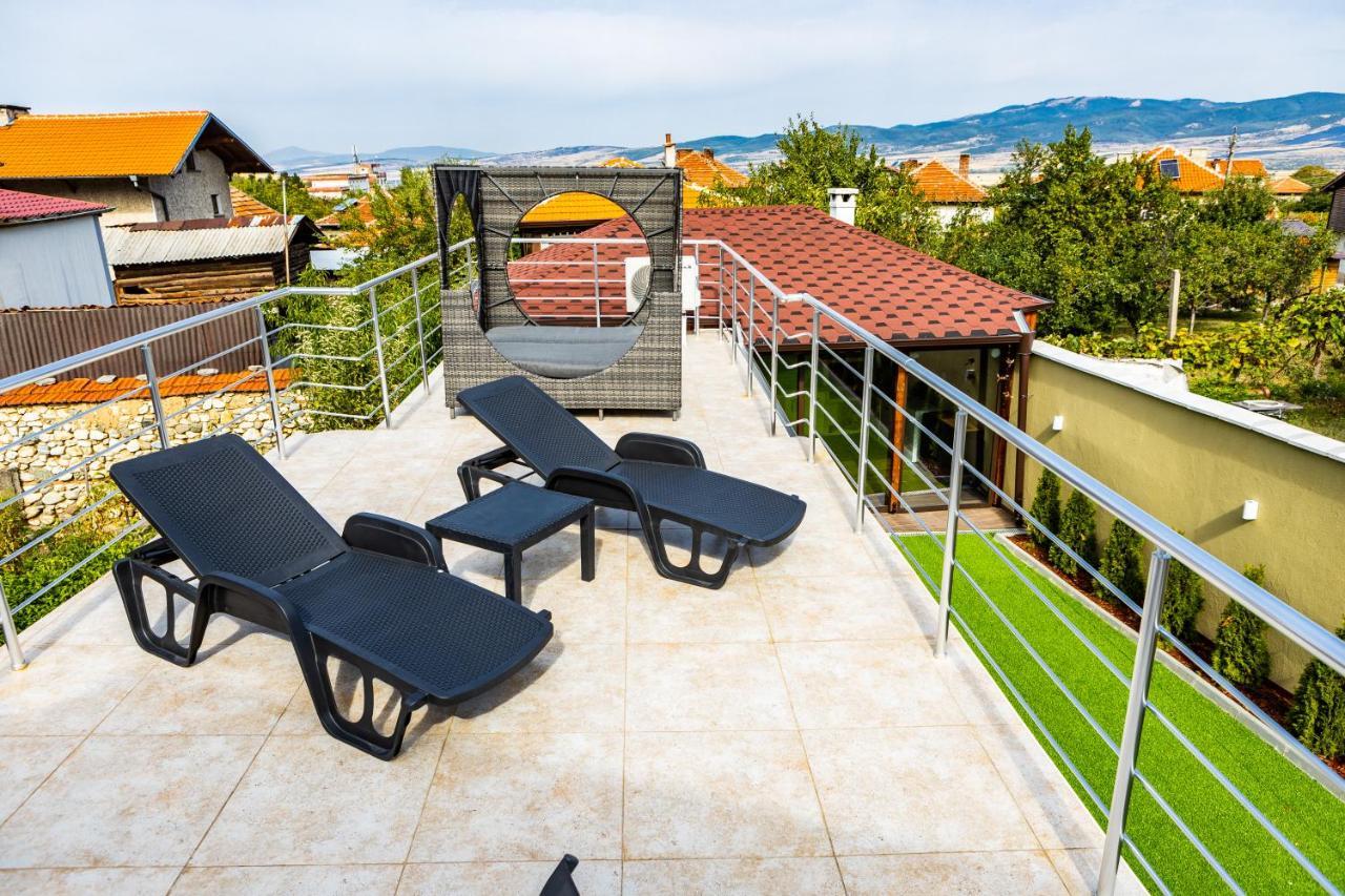 Forest Oasis Guest House Free Parking 사파레바바냐 외부 사진