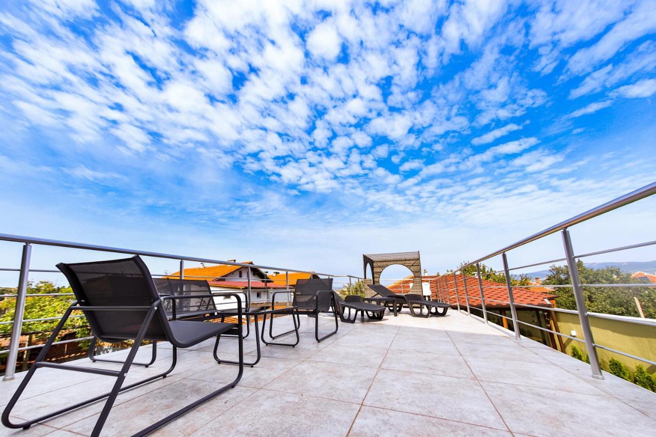 Forest Oasis Guest House Free Parking 사파레바바냐 외부 사진