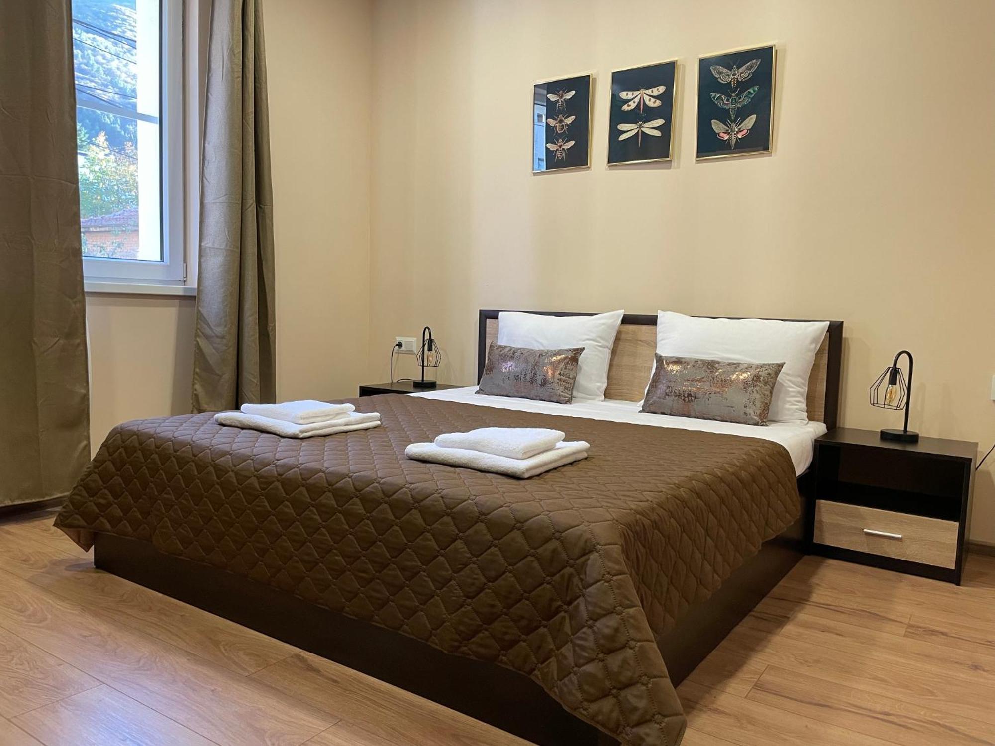 Forest Oasis Guest House Free Parking 사파레바바냐 외부 사진