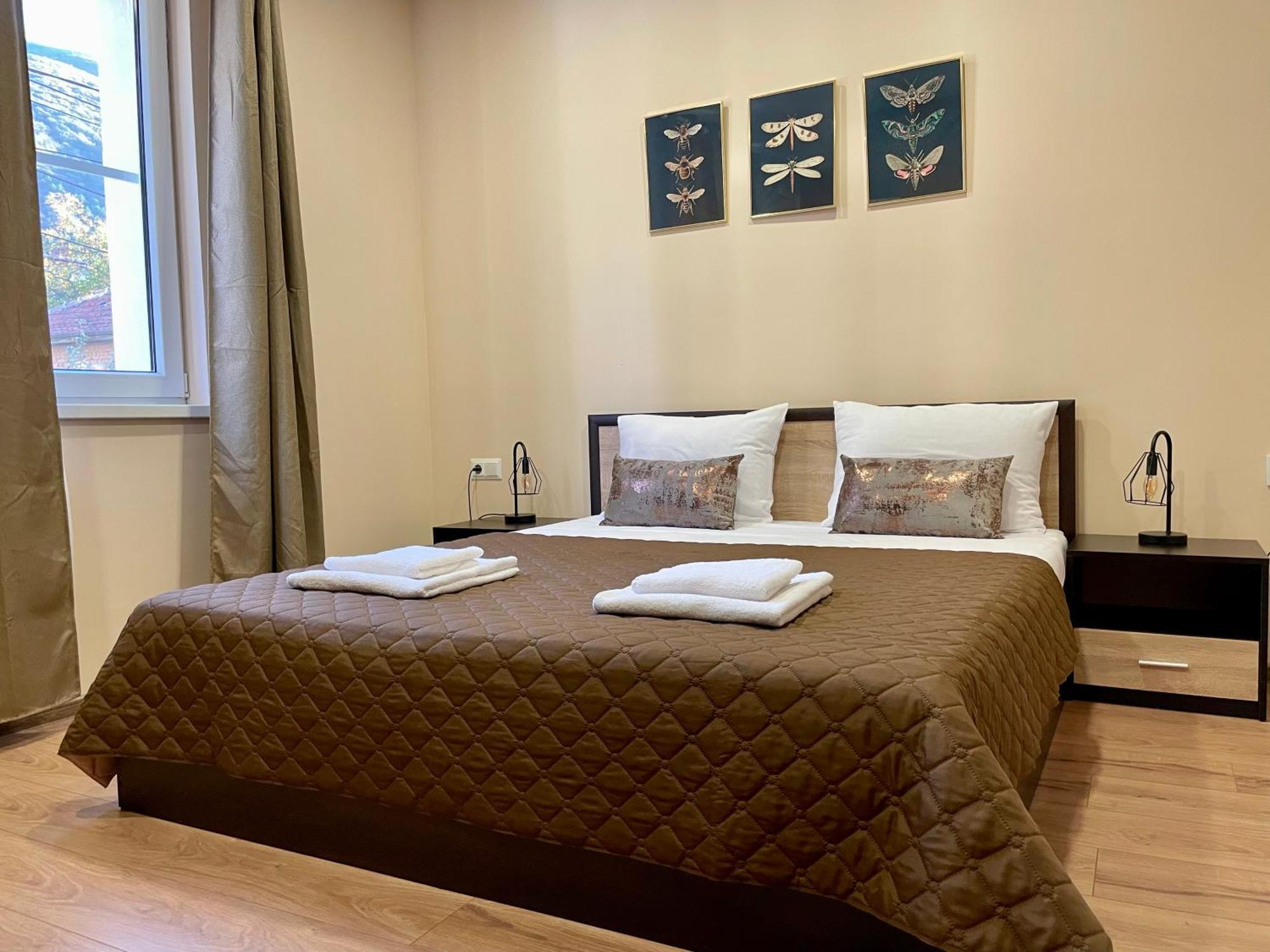 Forest Oasis Guest House Free Parking 사파레바바냐 외부 사진