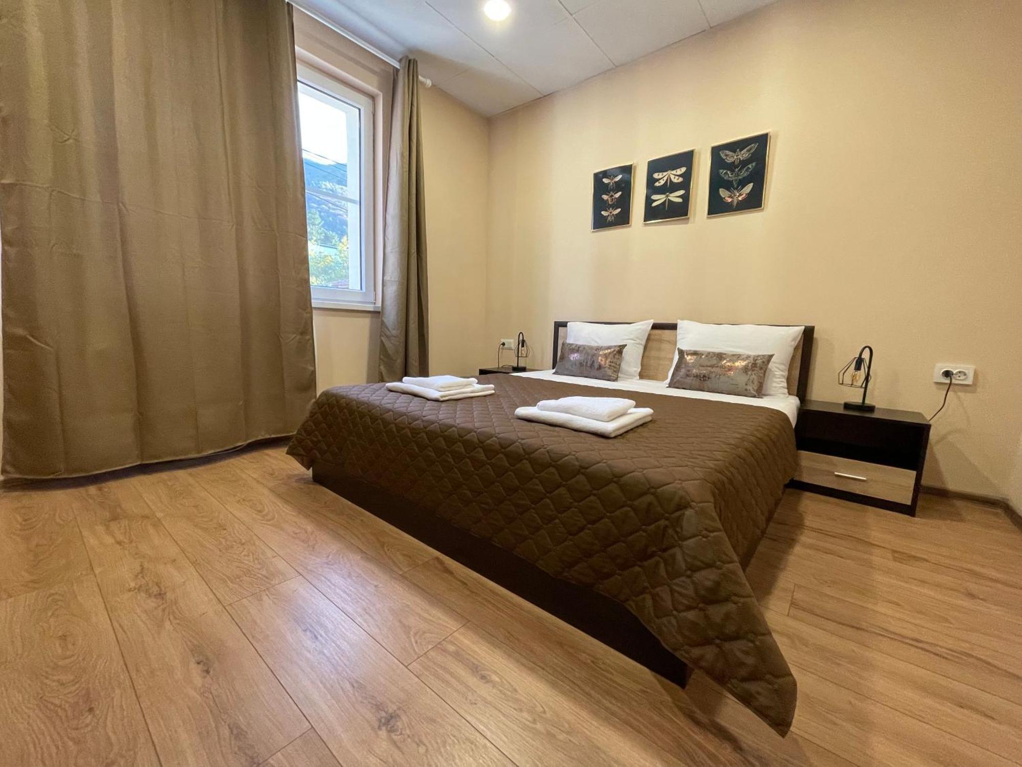 Forest Oasis Guest House Free Parking 사파레바바냐 외부 사진
