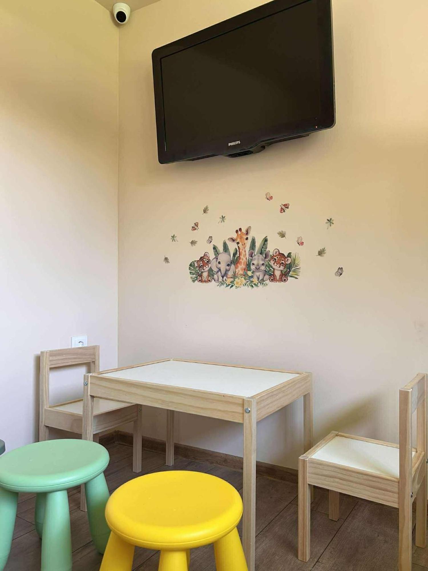Forest Oasis Guest House Free Parking 사파레바바냐 외부 사진